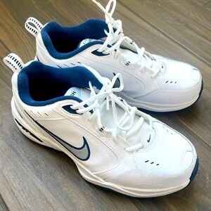 Nike Air Monarch White Navy Sneaker Men's Size 10.5